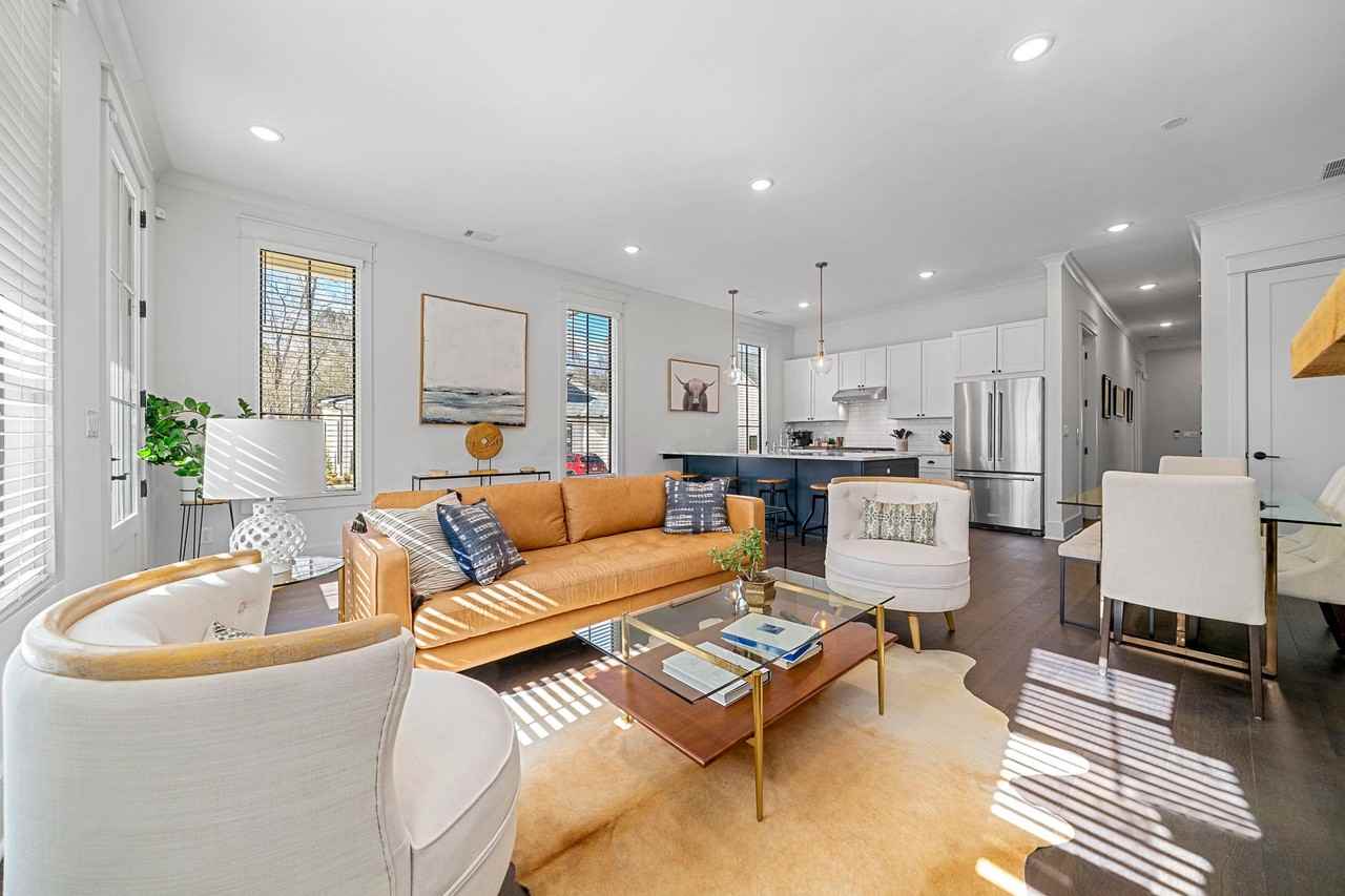 Cedar Walk Townhomes - Photo 2 of 20