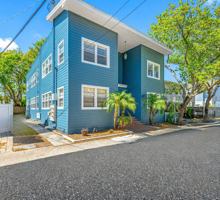 featured image of 1403 S Bay Villa Pl