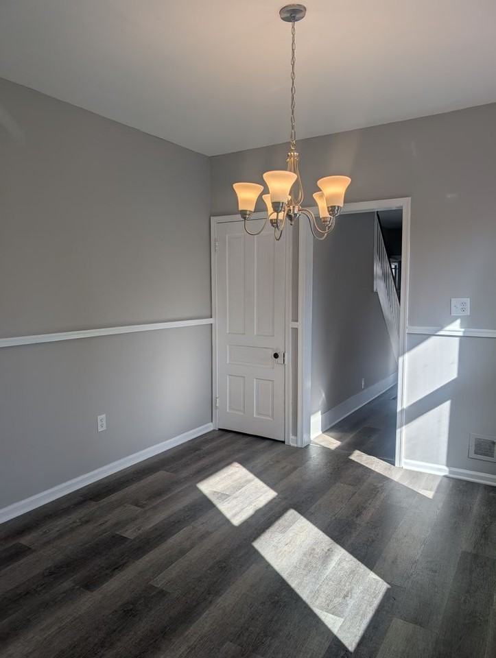 416 E Laurel St - Photo 4 of 18