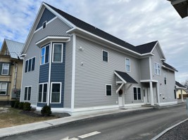featured image of 50 Upper Main St