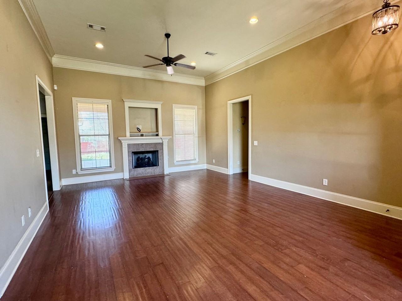 117 Stillhouse Creek Dr - Photo 3 of 18