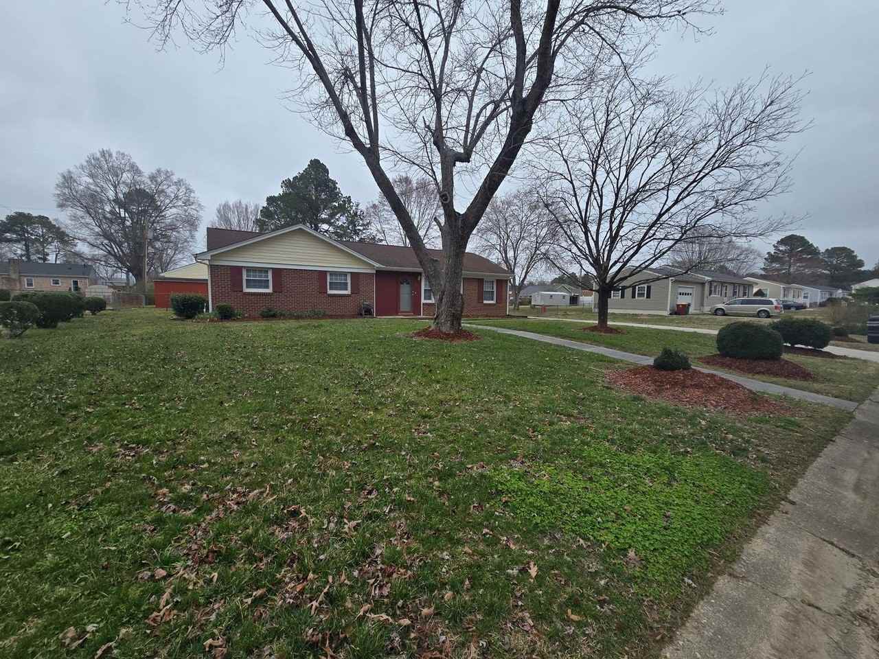 111 Richland Rd - Photo 2 of 42