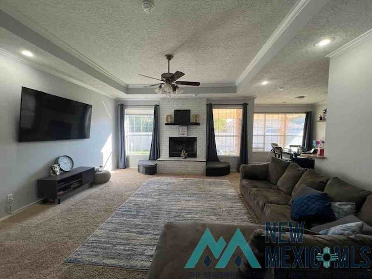 3617 Benjamin Davis Dr - Photo 5 of 34