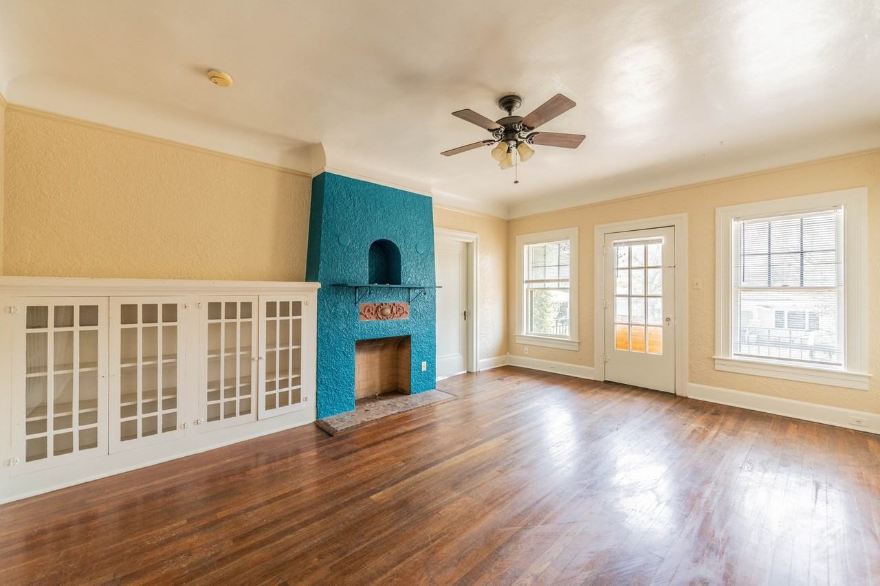 1039 W Magnolia Ave - Photo 3 of 11