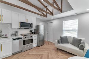 featured image of 601 Lyndhurst St