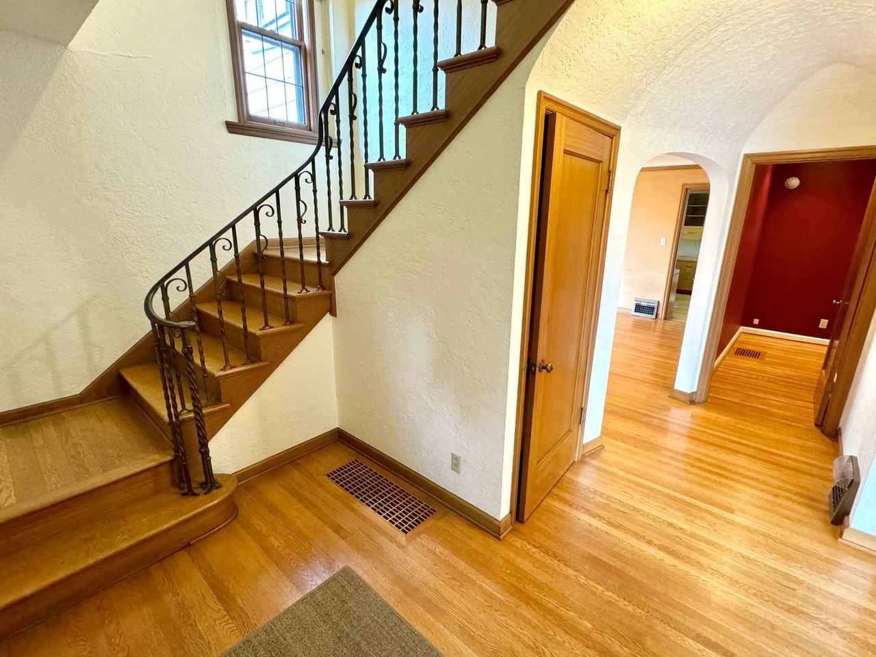 2645 Northeast Alameda Street - Photo 2 of 38