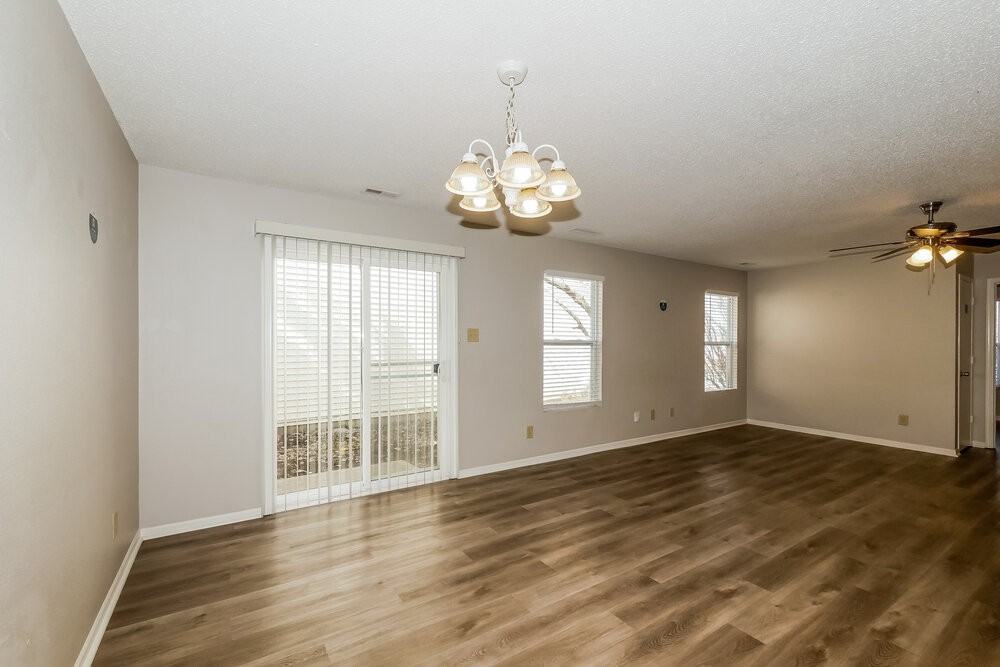 12203 Weathervane Dr - Photo 7 of 16
