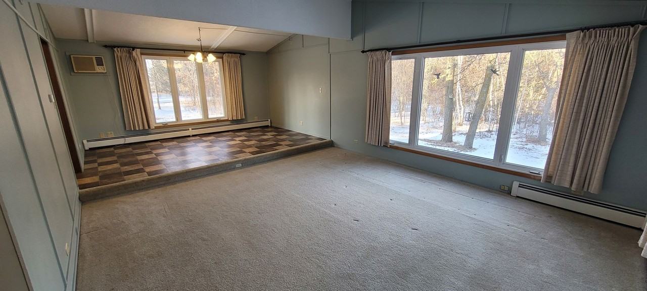 8602 Irvine Ave Nw - Photo 3 of 19