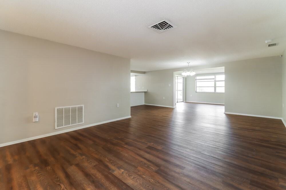 7105 Sonata Dr - Photo 5 of 16