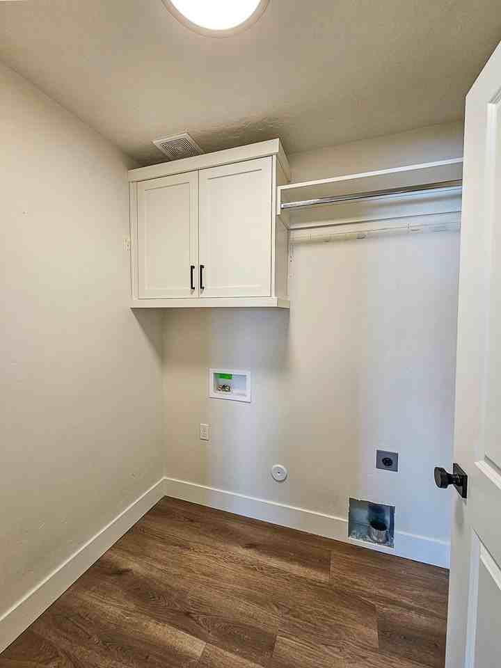 203 E Elm St #B - Photo 5 of 10