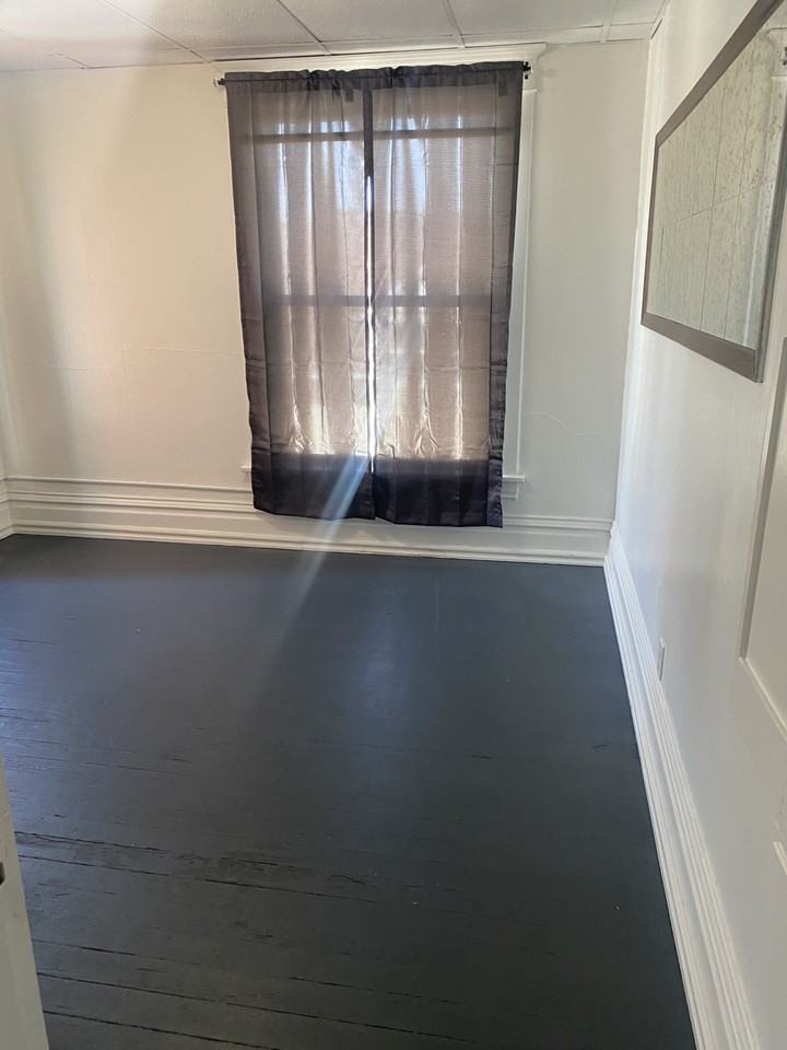 217 Colorado Ave #B - Photo 4 of 12