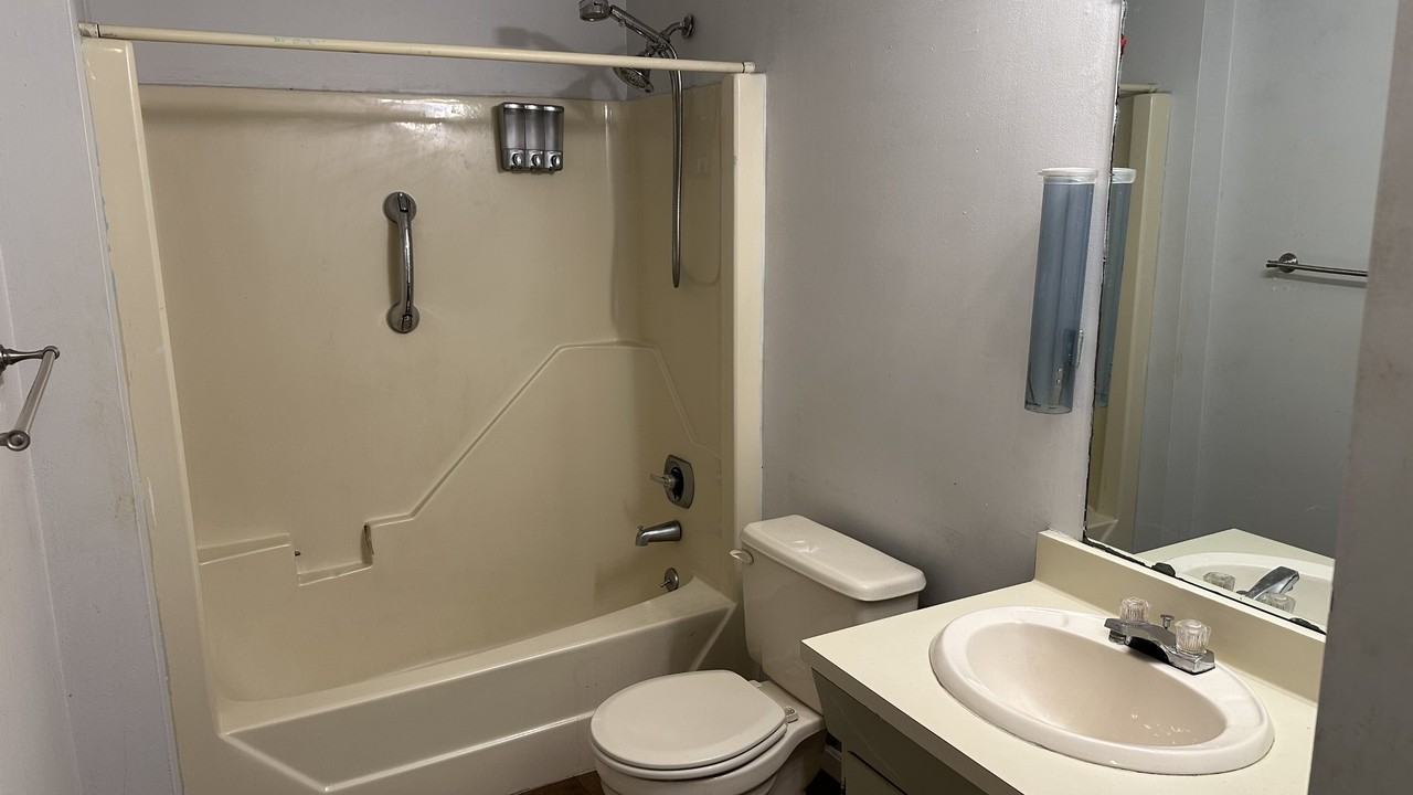 12 Perley Road #25 - Photo 5 of 18