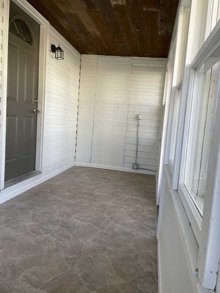 415 Kellogg St #NA - Photo 3 of 11