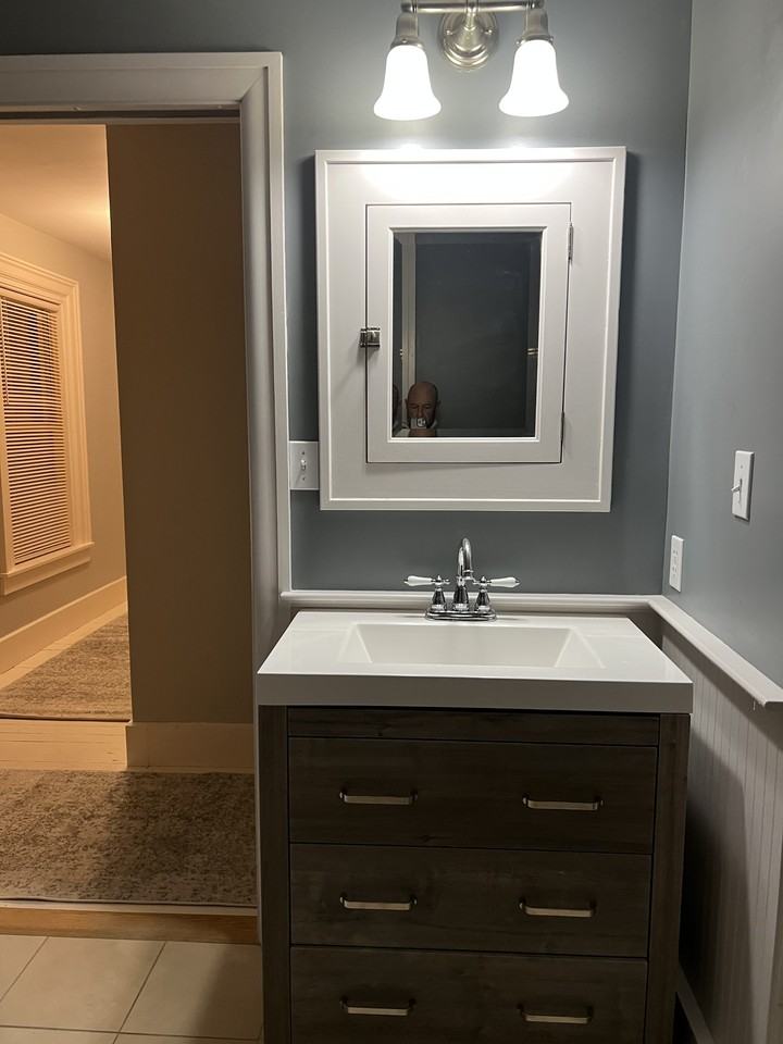 955 Woodbury Ave #1 - Photo 5 of 10