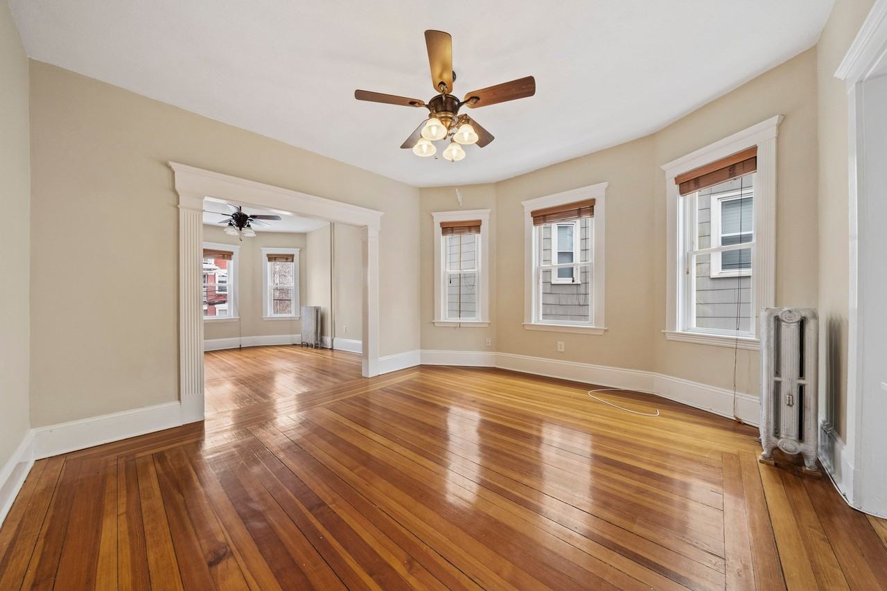 89 Train Street #2 - Photo 7 of 25