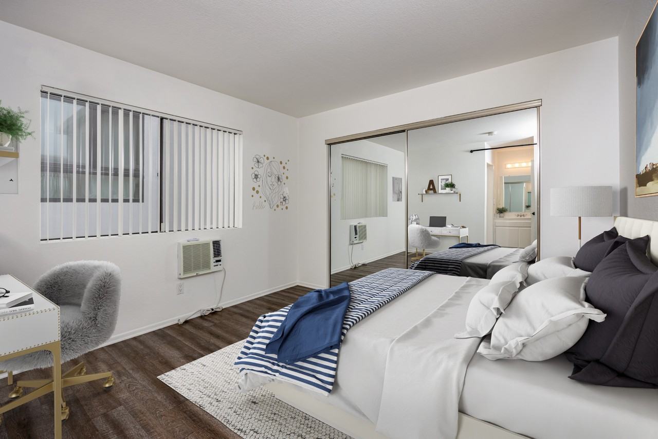 Reno Apartments - Photo 4 of 19