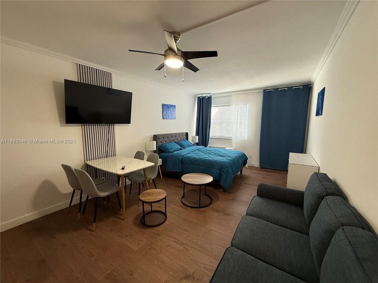 1600 Taft St - Photo 2 of 10