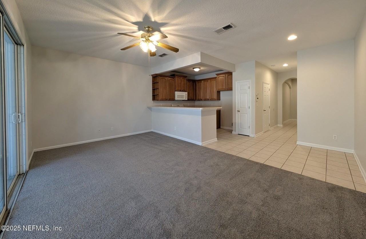 5815 Parkstone Crossing Dr - Photo 3 of 17