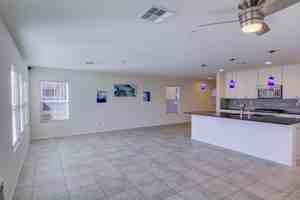 featured image of Harbor Avenue