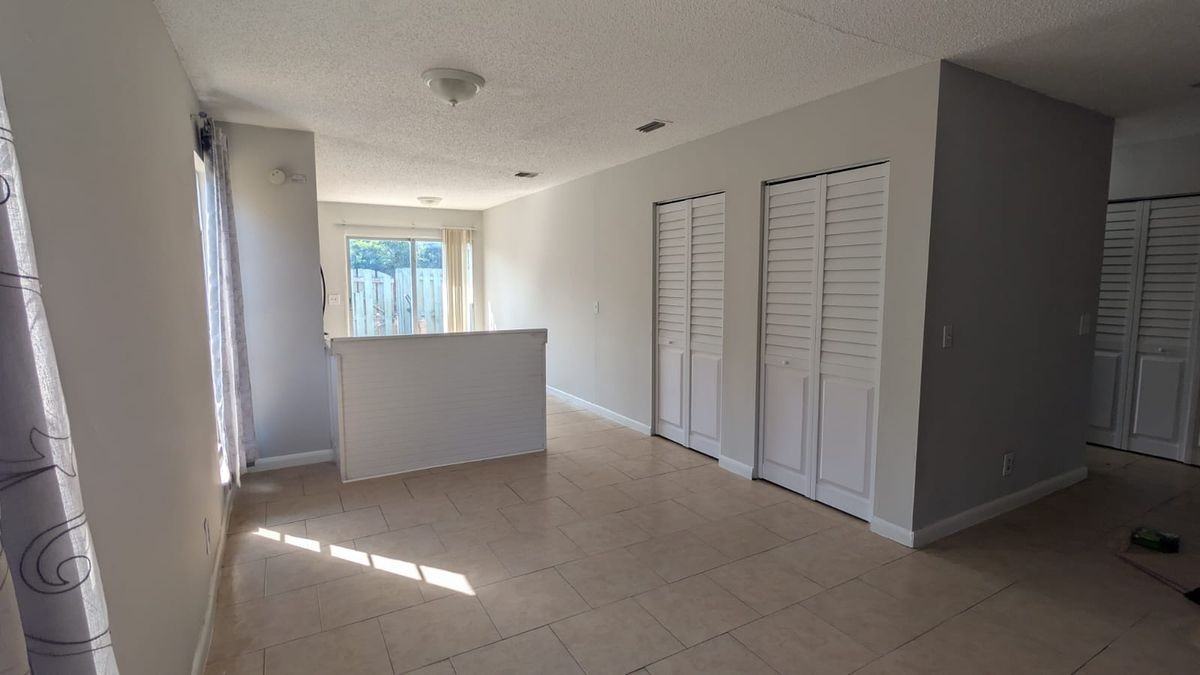 4755 Orleans Ct ##A - Photo 3 of 20