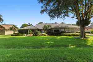 featured image of 15 Balfour Rd W