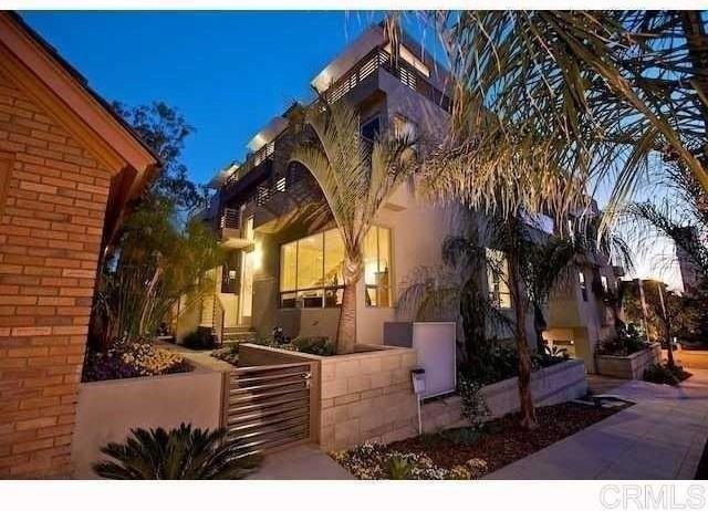 3285 1st Ave - Photo 5 of 25