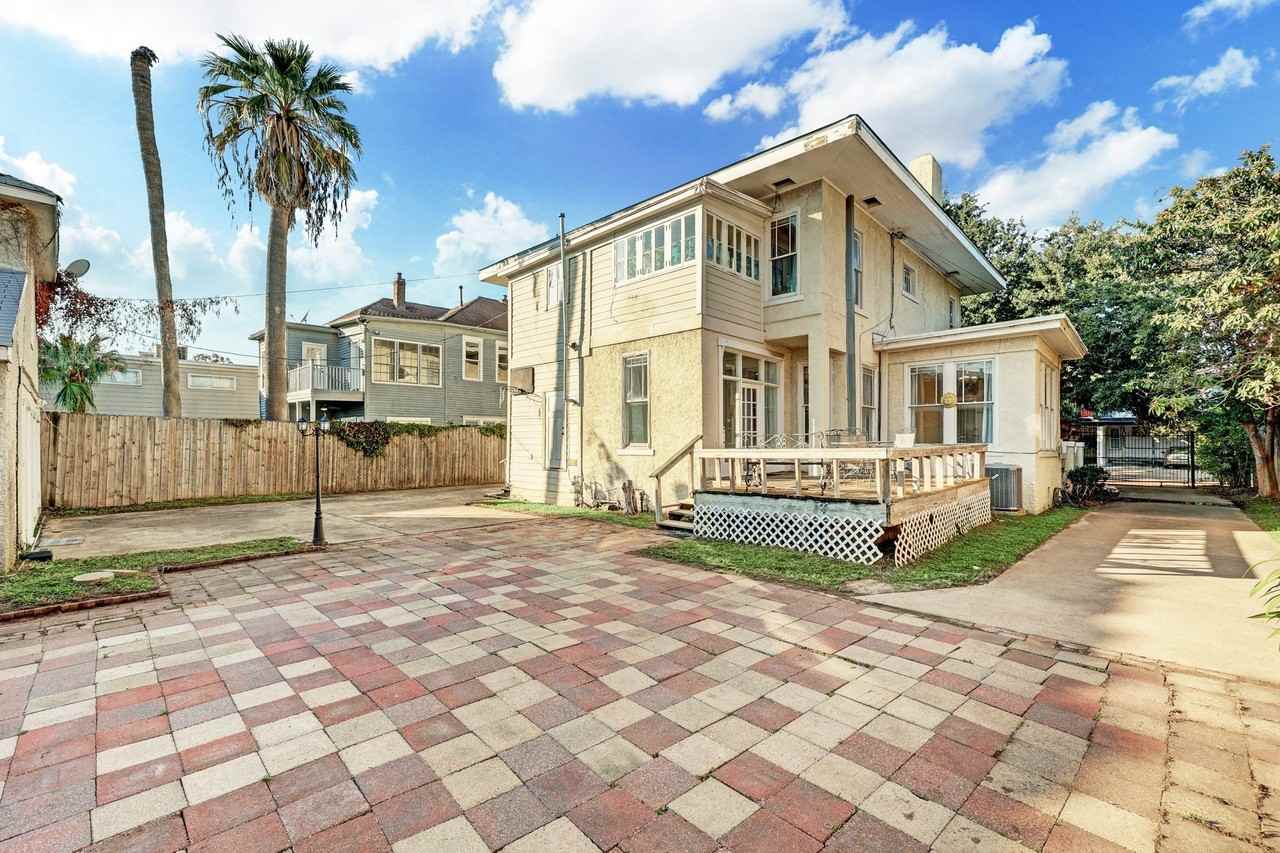 222 1/2 Marshall St - Photo 6 of 10