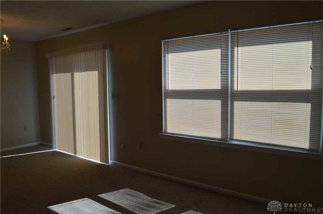 1219 Robbins Run Ct - Photo 4 of 25