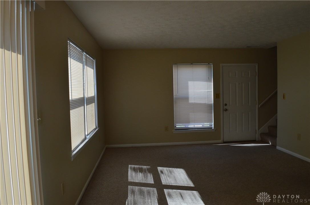 1219 Robbins Run Ct - Photo 6 of 25