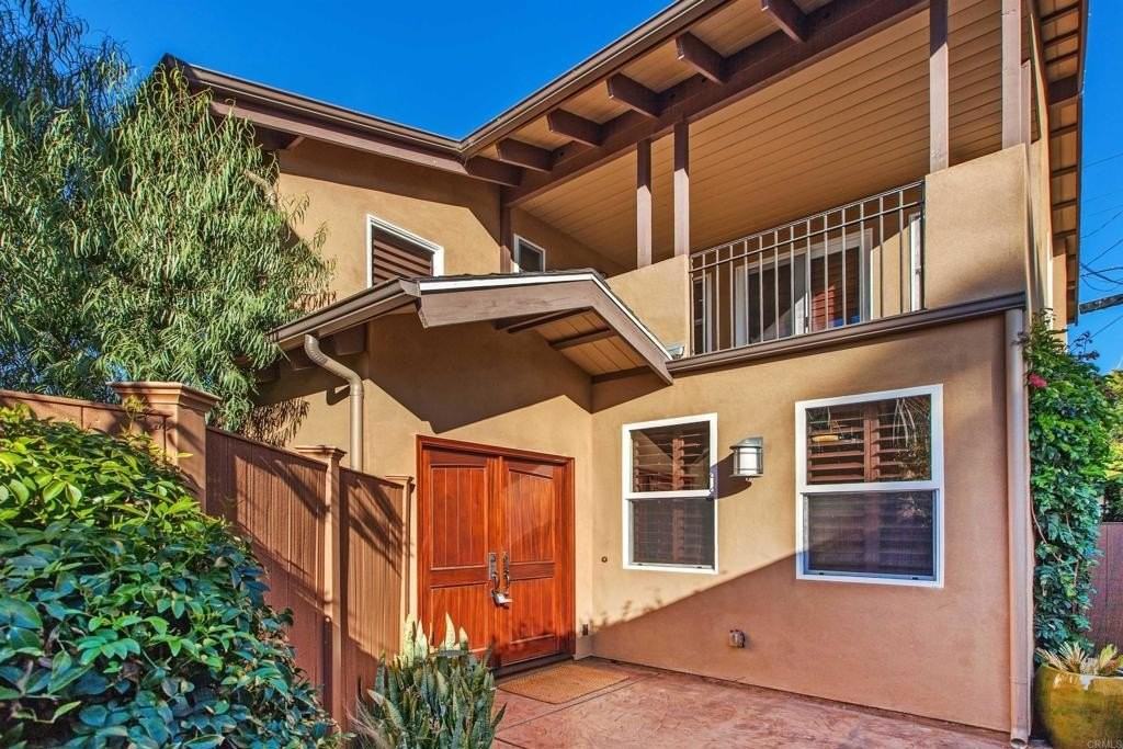 8025 Paseo Del Ocaso - Photo 2 of 29