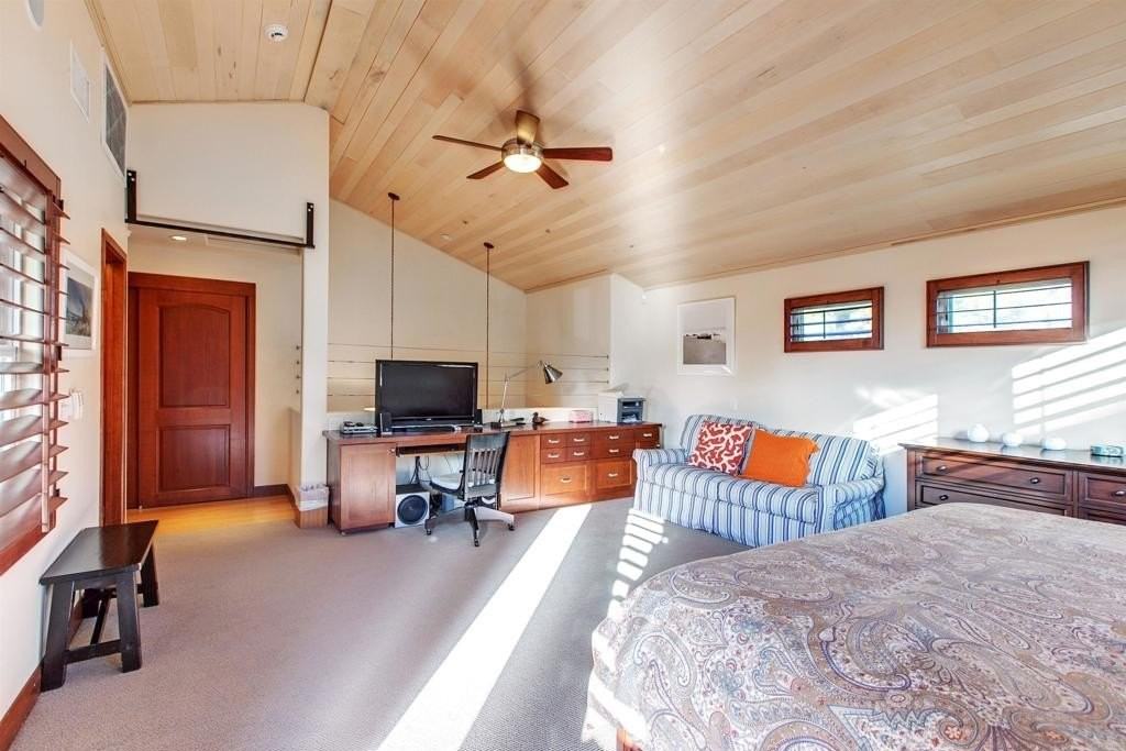 8025 Paseo Del Ocaso - Photo 7 of 29