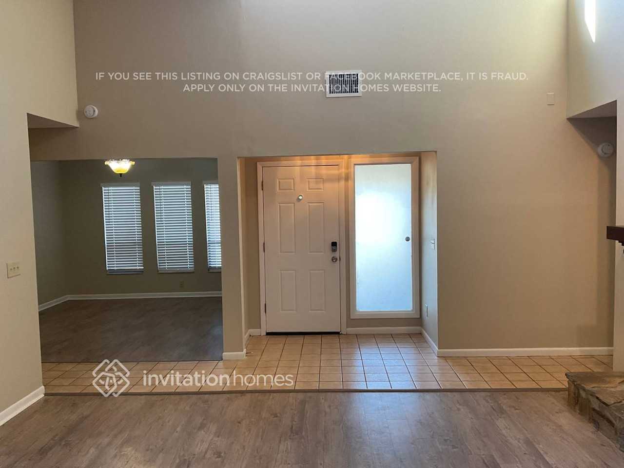 1111 Classic Dr - Photo 3 of 19