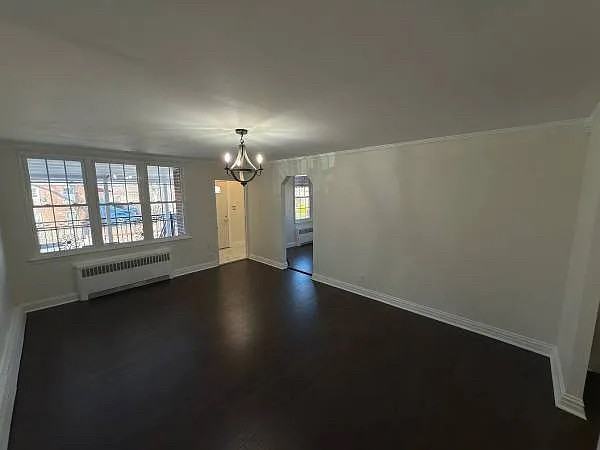 1562 Mace Ave - Photo 2 of 10