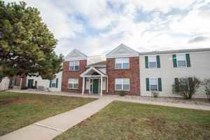 featured image of 128 W Bell St