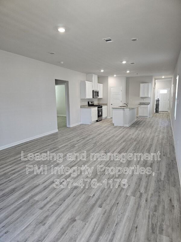 932 Renova Dr - Photo 7 of 25