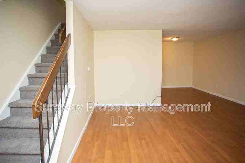 11 Dover Dr - Photo 2 of 33