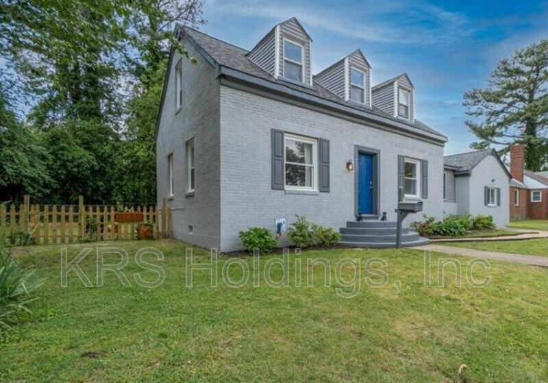 109 Earl Ct - Photo 2 of 50