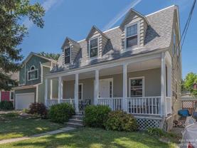 927 Woodlawn Ave - Photo 1 of 1