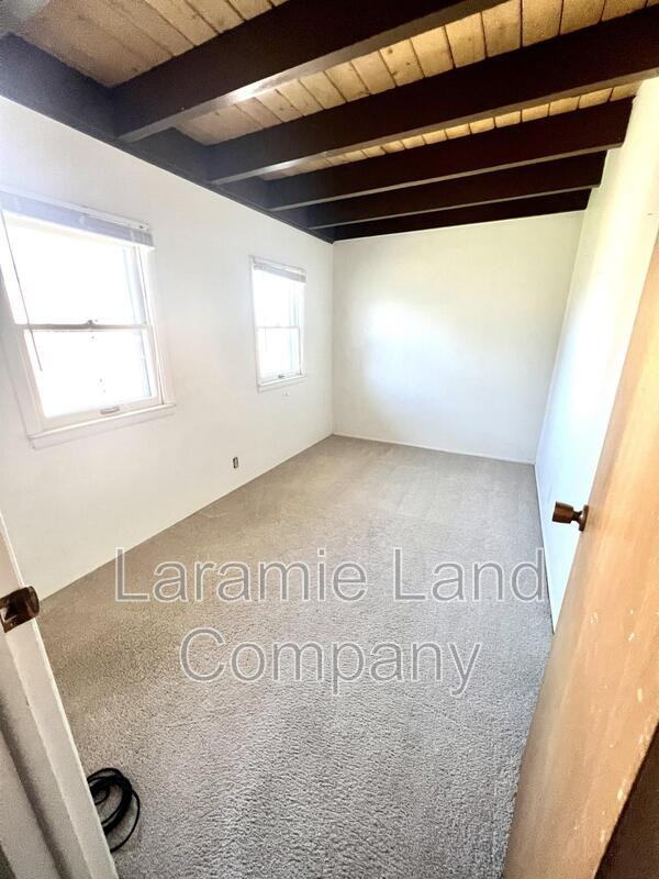 2215 Spring Creek Dr - Photo 7 of 7