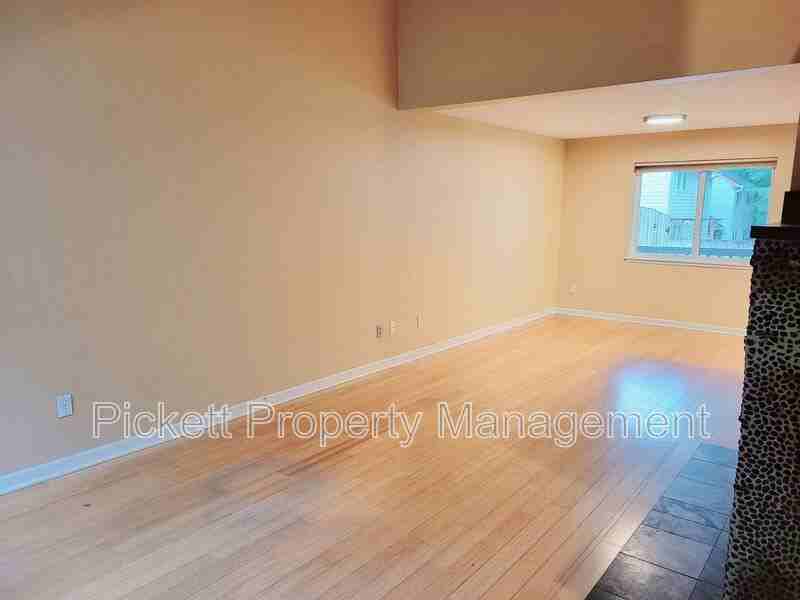 1300 Nw Slate Ln #103 - Photo 4 of 28