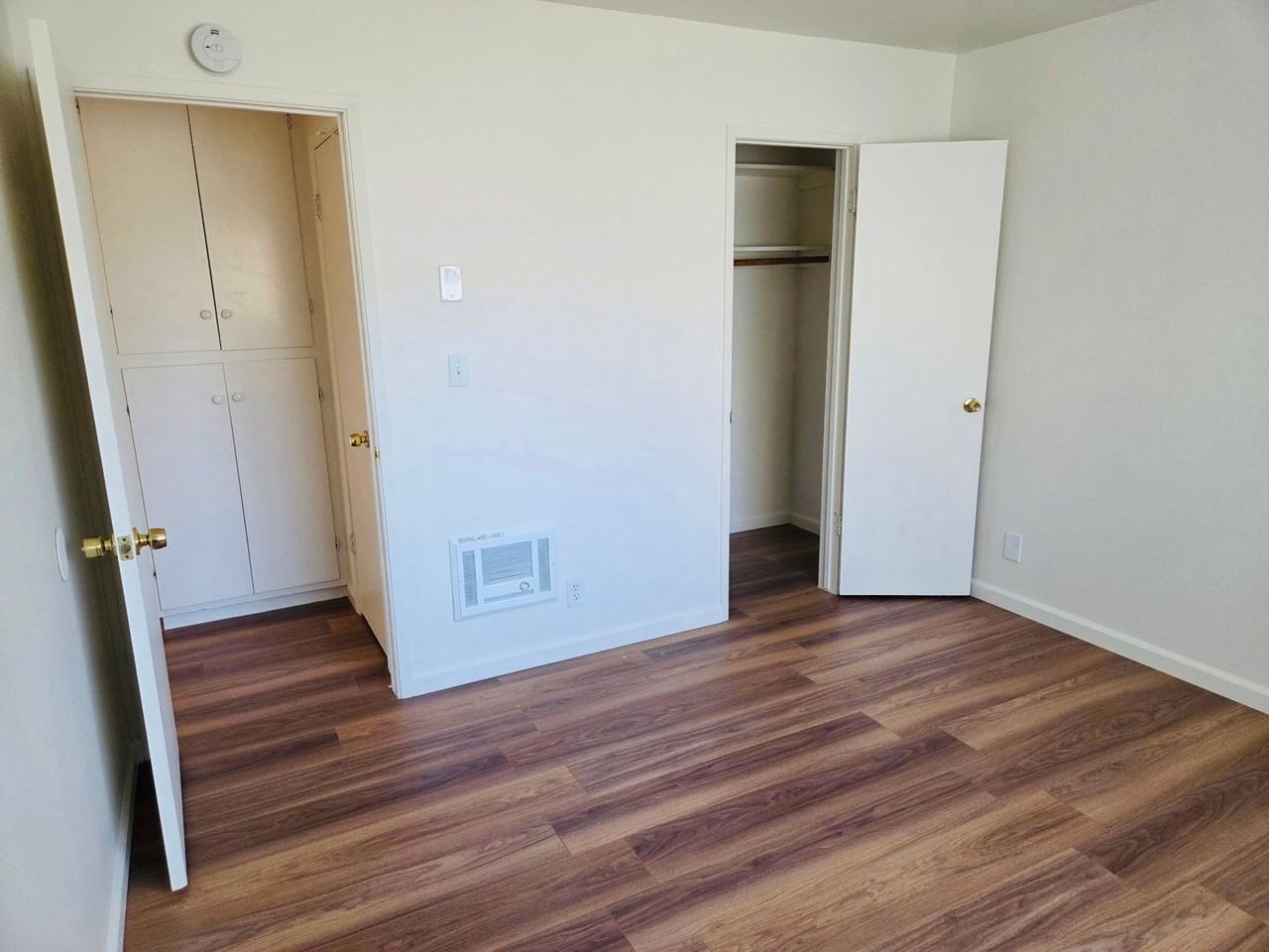 333 Ellwood Beach Dr #7 - Photo 5 of 6