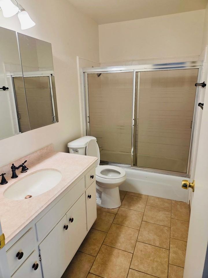 333 Ellwood Beach Dr #7 - Photo 6 of 6