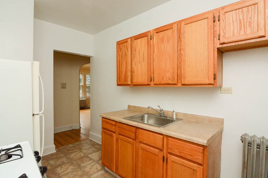 2948 N Albany Ave #1W - Photo 4 of 21