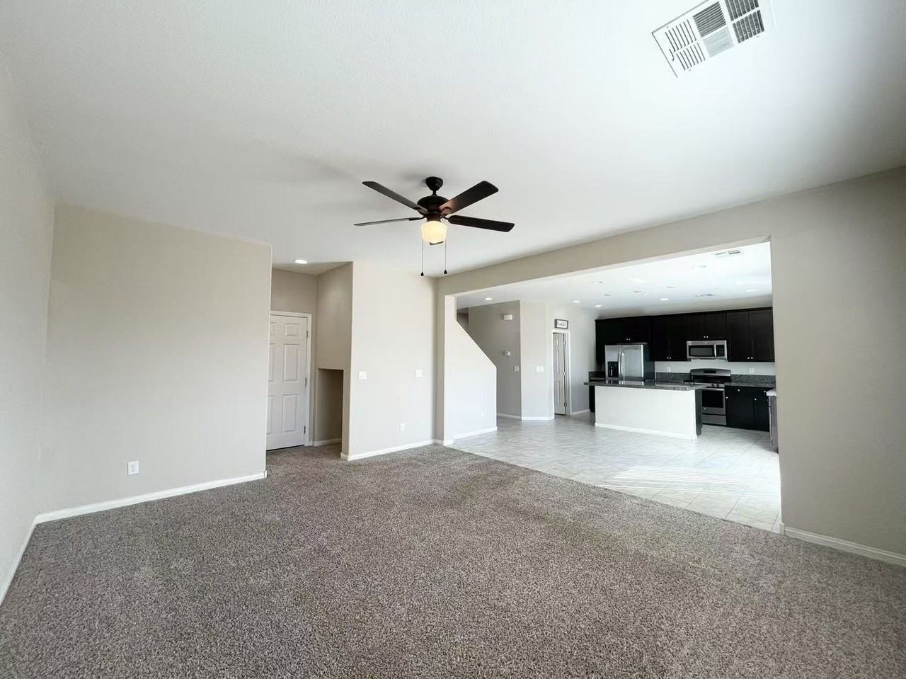 6415 Pochman Mesa St - Photo 3 of 22