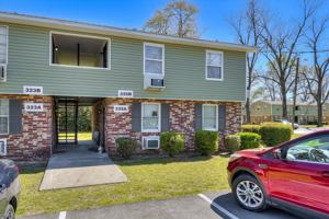 featured image of 400 Verdery Dr