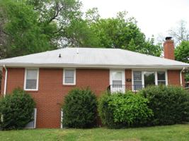 featured image of 804 Saint James Cir