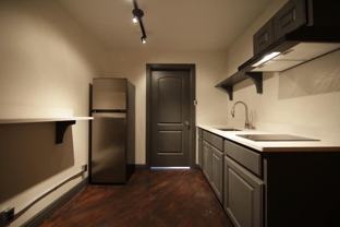 Ronjo V Apartments - Photo 1 of 1