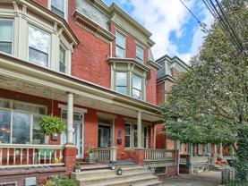 1917 Green St - Photo 1 of 1