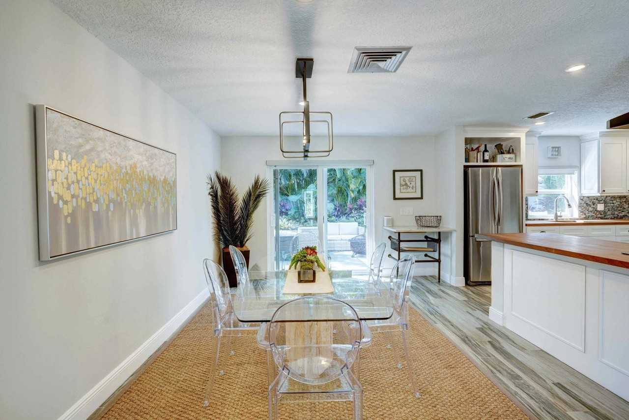2594 Marcinski Rd - Photo 5 of 5