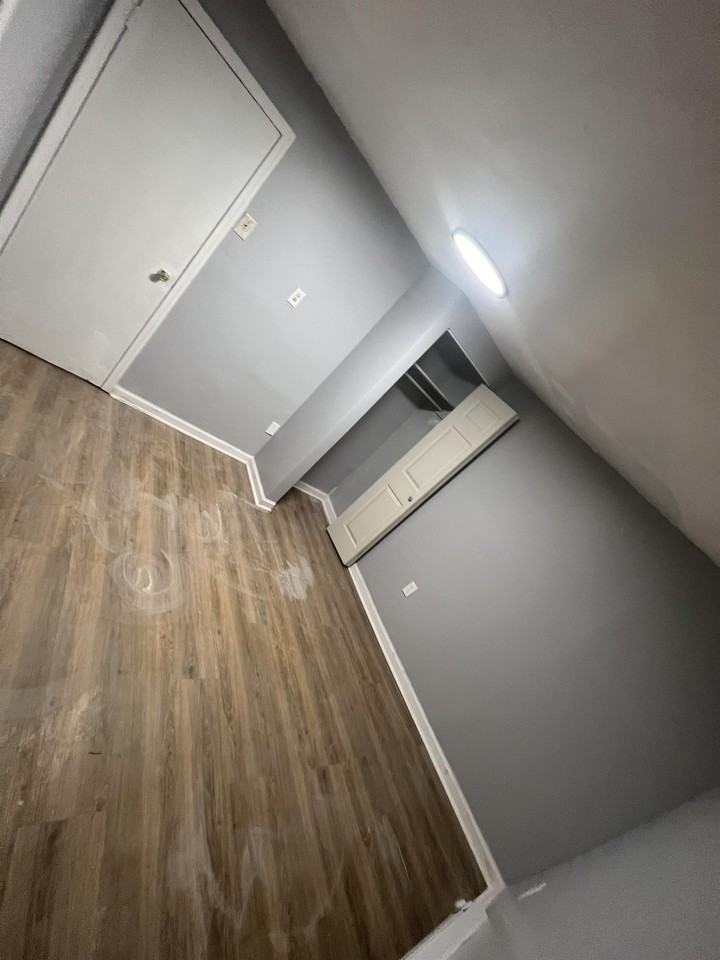 1249 East Chelten Avenue - Photo 5 of 14